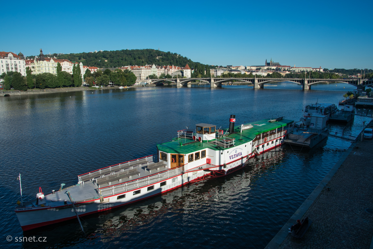 BEmbankment of the Vltava and Smchov